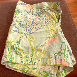 Lilly Pulitzer 5” Short